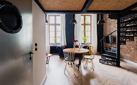 Loft Apart -Old Town -5 People-Nice Design-Near To Market Square